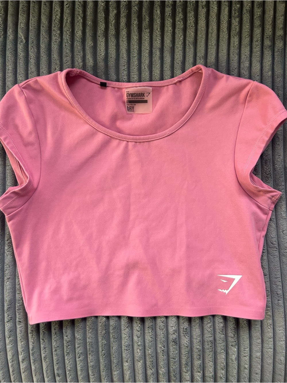 Gymshark Rose Pink Cropped Crew Tee